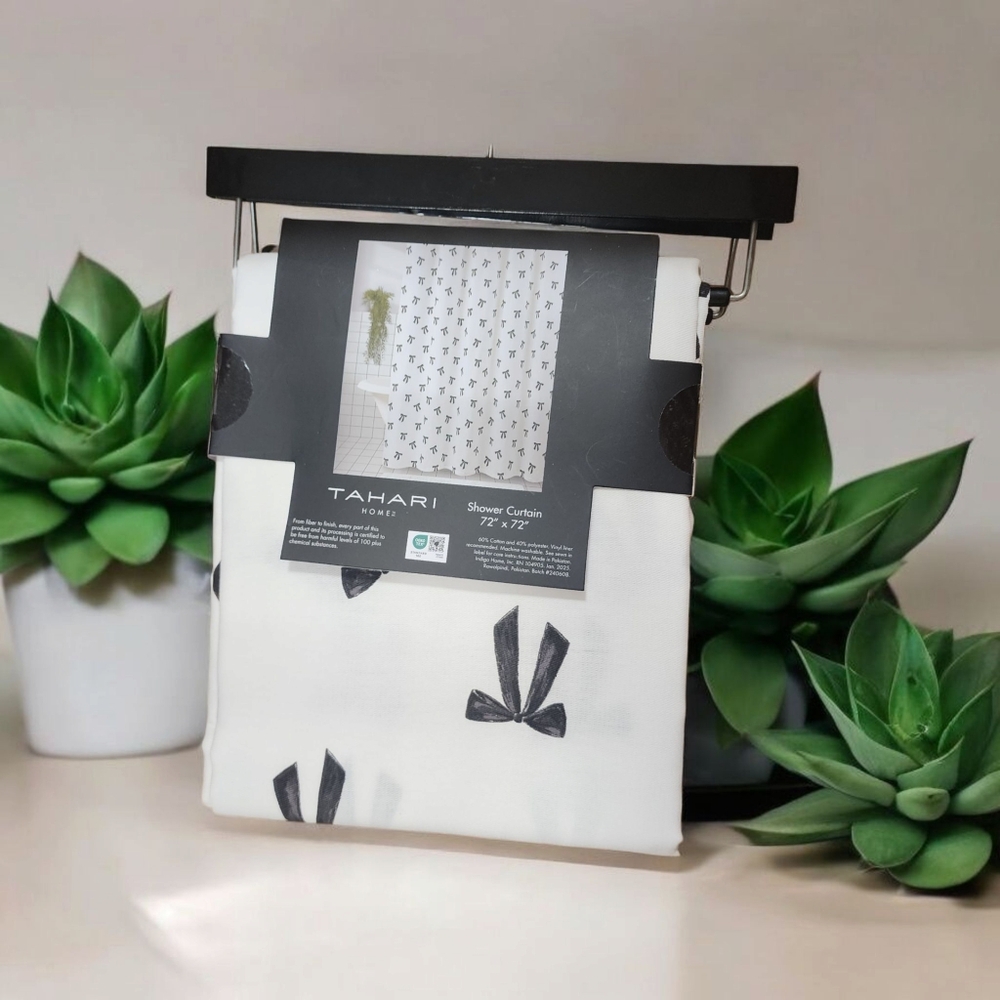 Tahari White and Black Fabric Ribbon Bow Shower Curtain 72 x 72 New